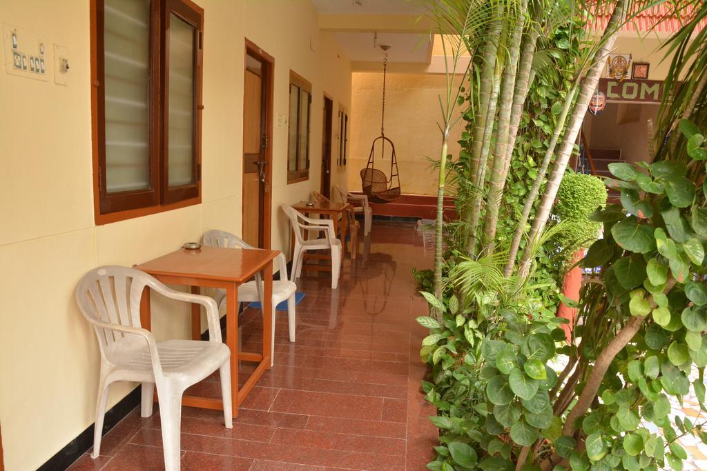 Siva Guest House Mahabalipuram Buitenkant foto