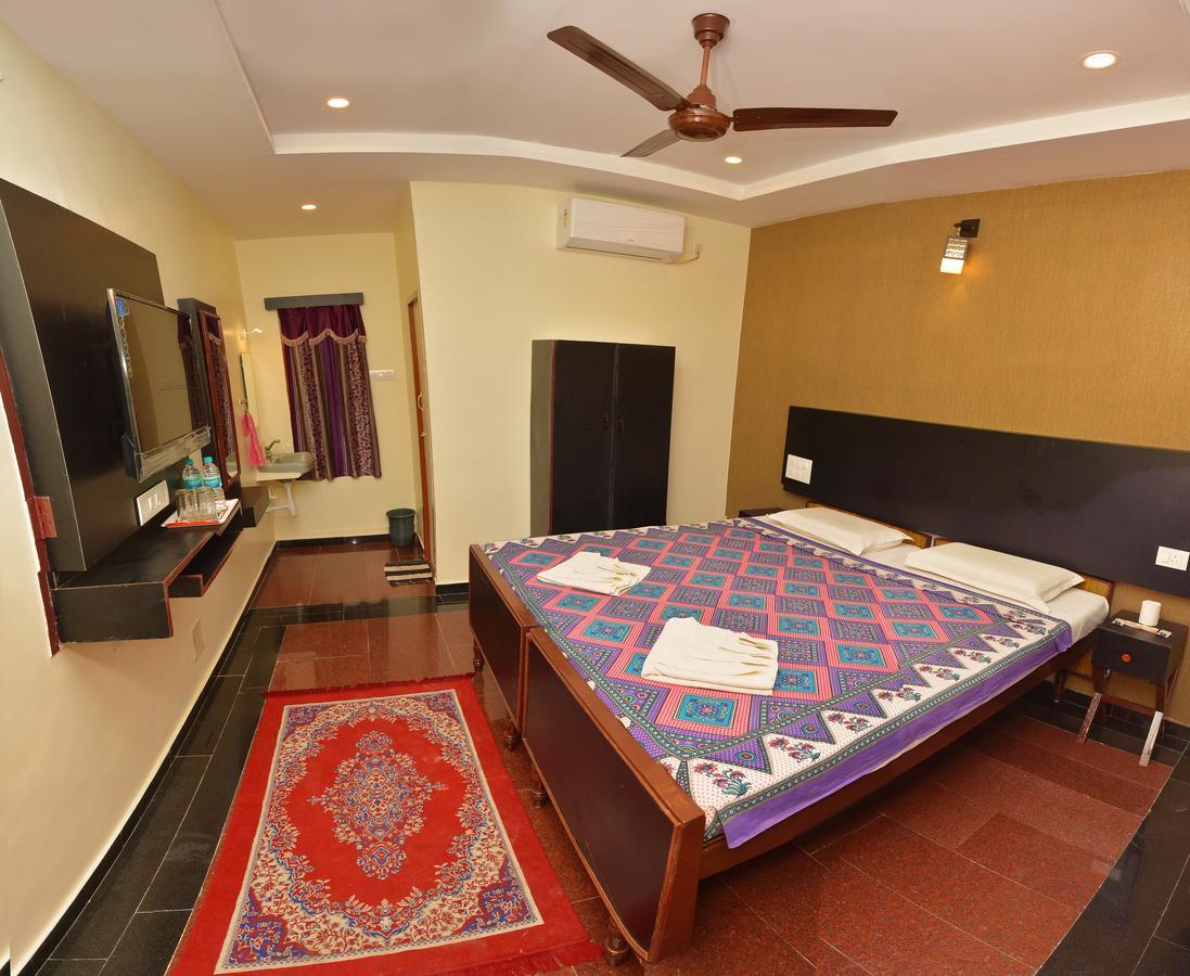 Siva Guest House Mahabalipuram Buitenkant foto